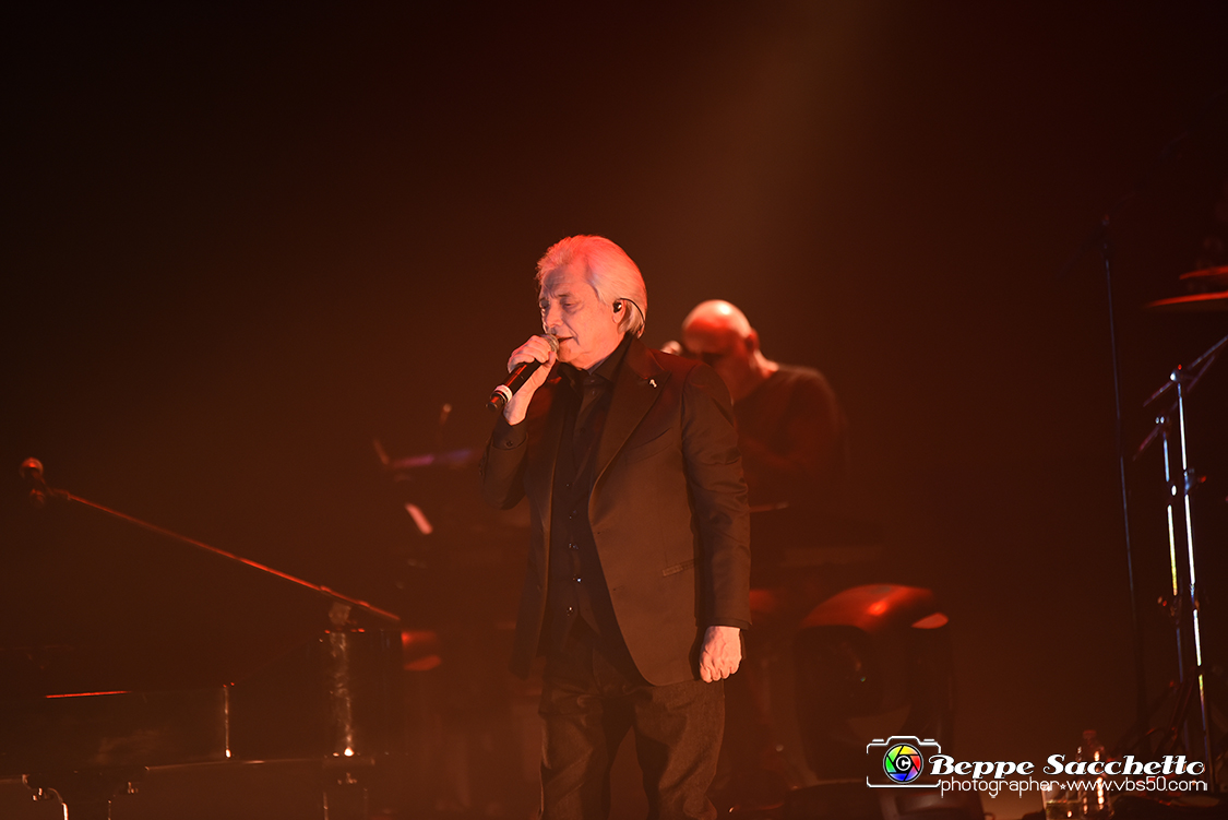 VBS_6667 - Concerto Nino D'Angelo - Il poeta che non sa parlare.jpg
